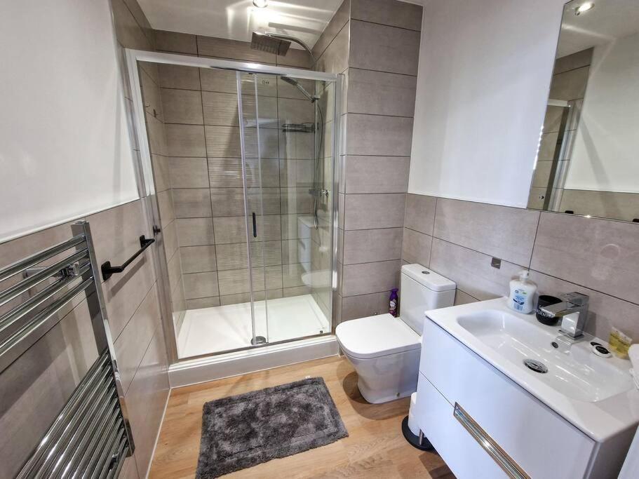 Free Parking: Old Trafford Apartment Manchester Zewnętrze zdjęcie
